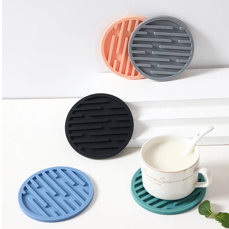 10cm Silicone Coaster – Heat-Resistant, Eco-Friendly Table Mat for Drinks & Mugs