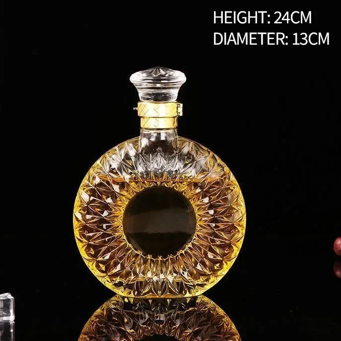 Luxury 800-1000ml Crystal Glass Decanter – Elevate Your Drinking Experience!